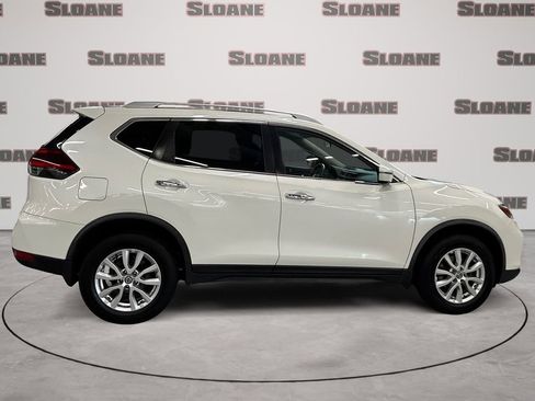 Used 2020 Nissan Rogue SV AWD/4WD image 6