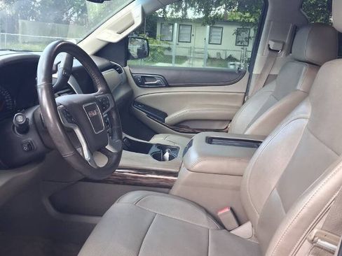 Used 2015 GMC Yukon SLT AWD/4WD image 9