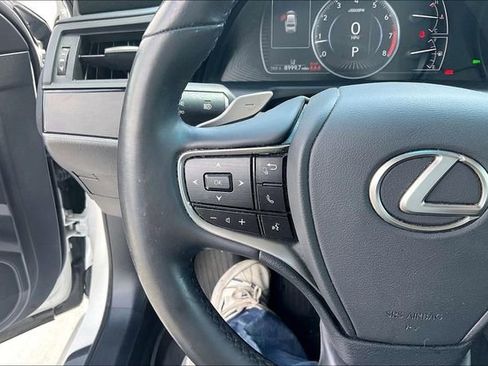 Used 2022 Lexus ES 350 w/ Premium Package FWD image 11