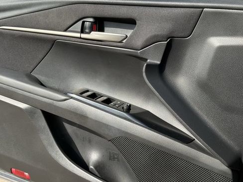 Used 2025 Toyota Camry LE FWD image 26