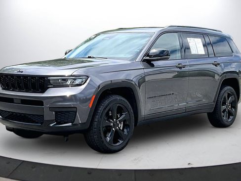 Used 2023 Jeep Grand Cherokee L Laredo AWD/4WD image 4