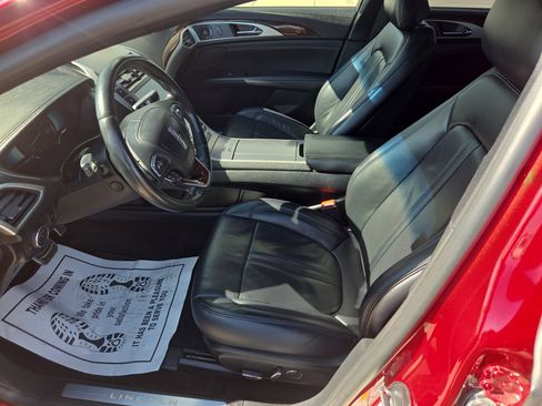 Used 2019 Lincoln MKZ Reserve image 12