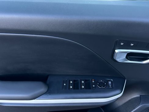 Used 2025 Kia K4 GT-Line Turbo image 11