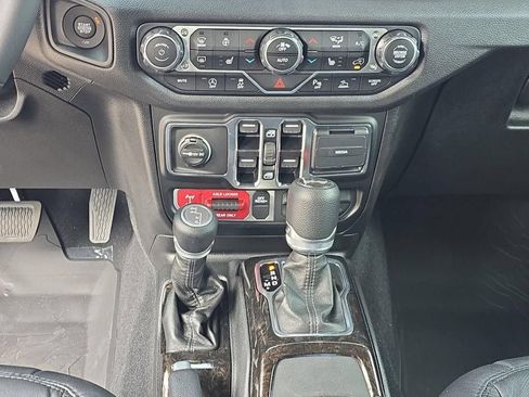 New 2025 Jeep Wrangler Unlimited Sport AWD/4WD image 20