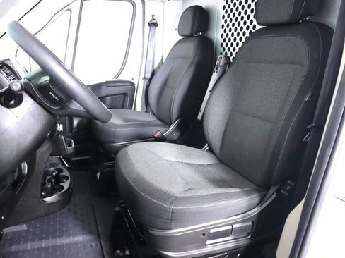 Used 2022 RAM ProMaster 2500 FWD image 27