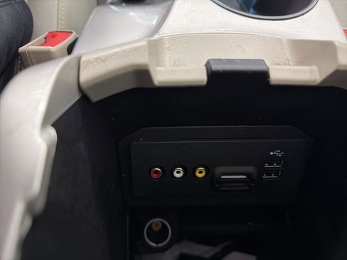 Used 2014 Ford C-MAX SEL w/ Equipment Group 302A image 19