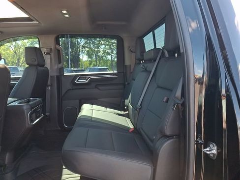 Certified 2025 Chevrolet Silverado 2500 LTZ w/ LTZ Convenience Package AWD/4WD image 10