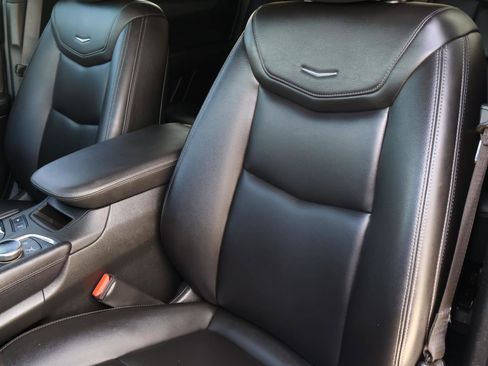 Used 2022 Cadillac XT5 Luxury image 17