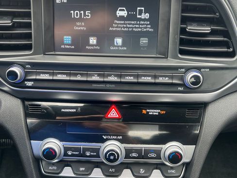 Used 2020 Hyundai Elantra Value Edition w/ Cargo Package (C1) FWD image 15