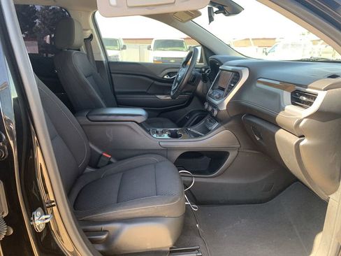 Certified 2022 GMC Acadia SLE w/ Driver Convenience Package FWD image 27