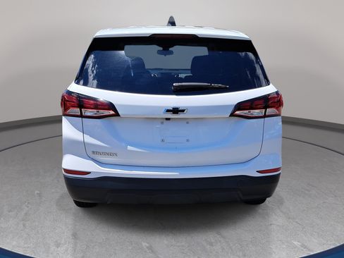 Used 2022 Chevrolet Equinox LS w/ LS Convenience Package FWD image 6