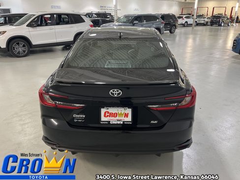 New 2026 Toyota Camry SE FWD image 8