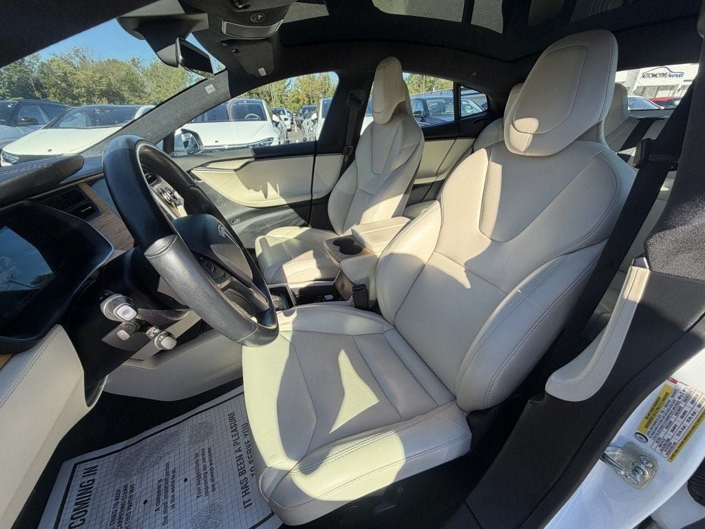 Used 2020 Tesla Model S AWD image 11