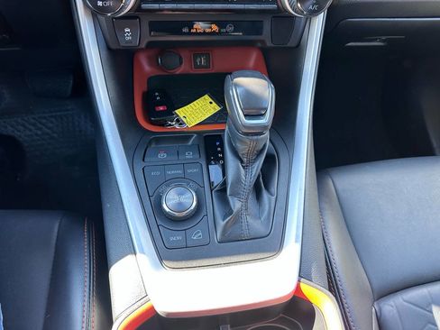 Used 2023 Toyota RAV4 Adventure image 19