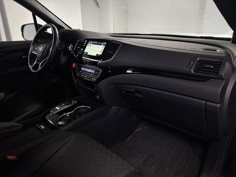 Used 2019 Honda Passport Touring image 30