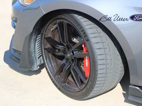 Certified 2021 Ford Mustang Shelby GT500 w/ Technology Package image 9