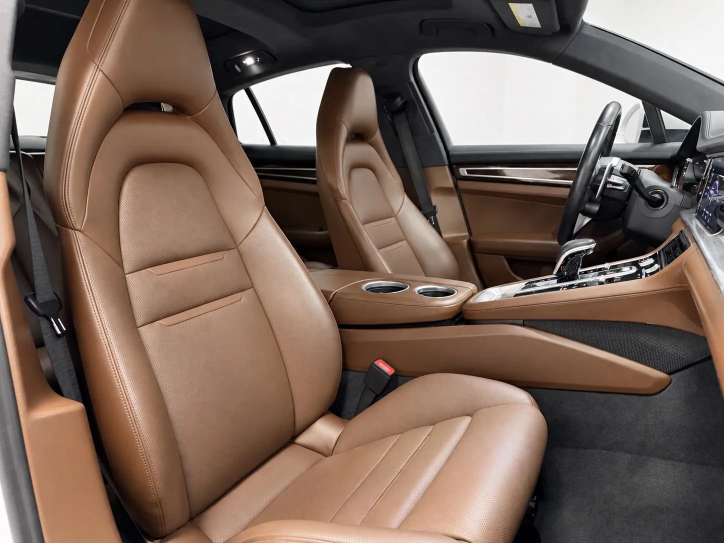 Used 2018 Porsche Panamera Turbo AWD/4WD image 28