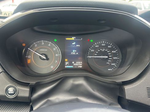 Used 2019 Subaru Crosstrek 2.0i w/ Eyesight System AWD/4WD image 12