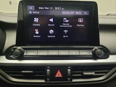 Used 2024 Kia Forte LXS FWD image 25