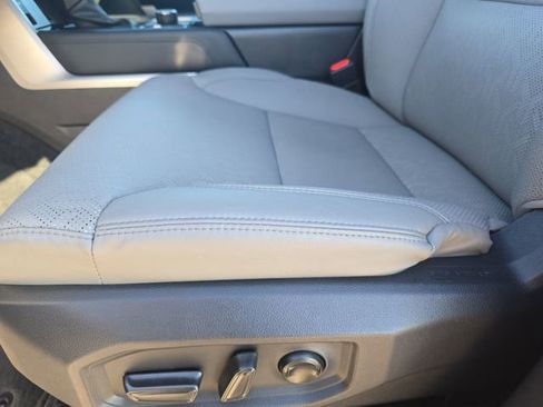 Certified 2025 Toyota Tundra Limited image 28