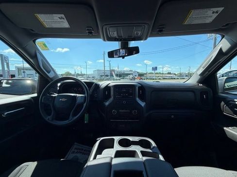 Used 2021 Chevrolet Silverado 1500 Custom AWD/4WD image 17