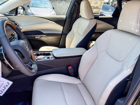 New 2026 Lexus RX 350 Premium Plus AWD/4WD image 18