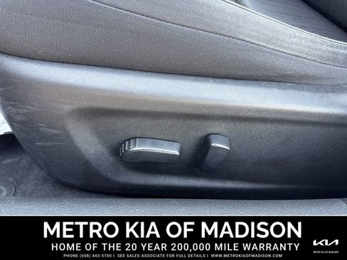 Used 2023 Nissan Altima 2.5 SV FWD image 14