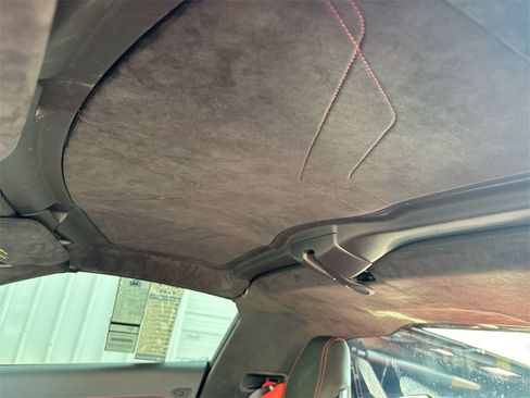 Used 2025 Chevrolet Corvette Stingray Premium Cpe w/ Z51 Performance Package image 20