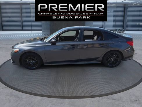 Used 2022 Honda Civic Sport image 5