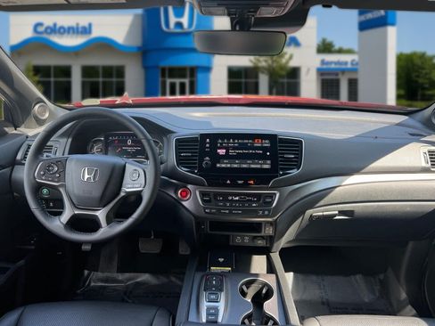 Used 2025 Honda Passport EX-L image 31