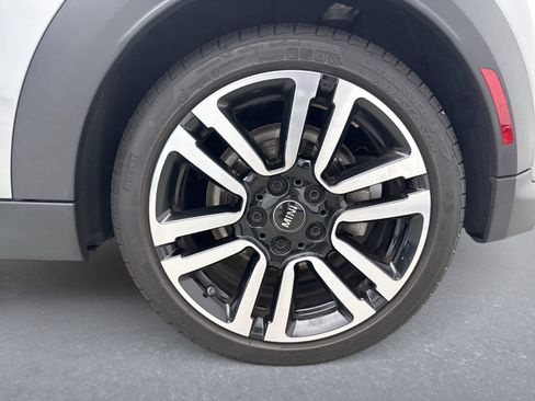 Used 2024 MINI Cooper S FWD image 19