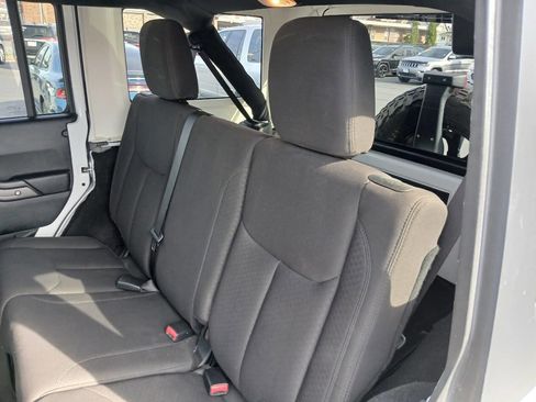 Used 2017 Jeep Wrangler Unlimited Sport w/ Quick Order Package 23S image 7
