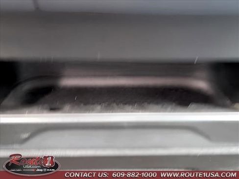 Used 2025 RAM 1500 Big Horn AWD/4WD image 23