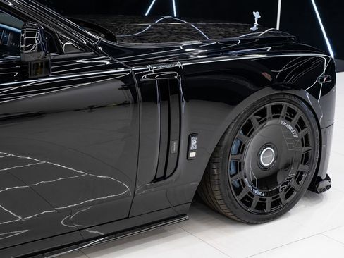 Used 2026 Rolls-Royce Phantom Sedan RWD image 13