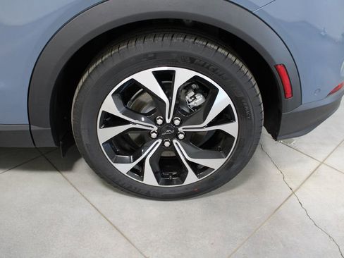 Used 2024 Ford Mustang Mach-E Select w/ Comfort Package Lite image 55