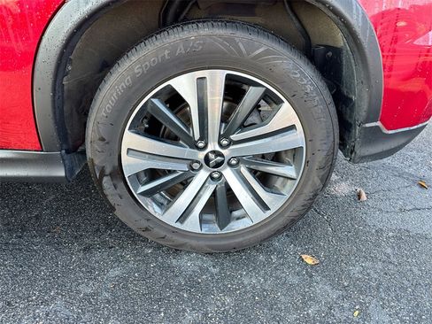 Used 2022 Mitsubishi Outlander Sport SE image 25