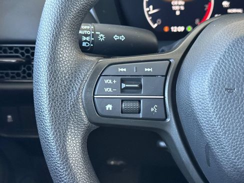 Certified 2026 Honda HR-V LX image 28