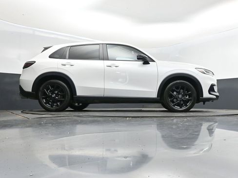 Used 2024 Honda HR-V Sport image 43