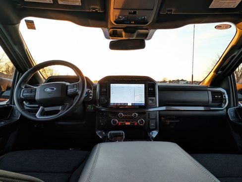 Used 2023 Ford F150 XLT w/ Equipment Group 302A High image 14