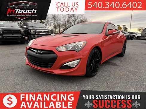 Used 2015 Hyundai Genesis 3.8 RWD image 1