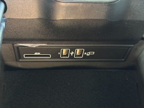 Used 2020 Mercedes-Benz C 63 AMG S image 31