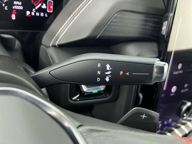Used 2025 GMC Yukon AT4 Ultimate AWD/4WD image 16