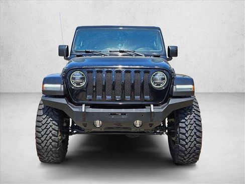 Used 2021 Jeep Wrangler Unlimited Sahara AWD/4WD image 2
