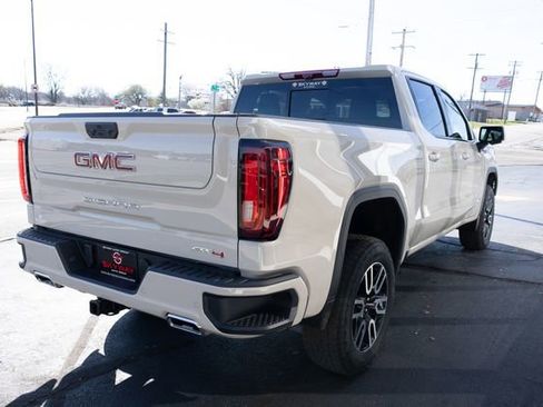 New 2026 GMC Sierra 1500 AT4 w/ Technology Package image 4