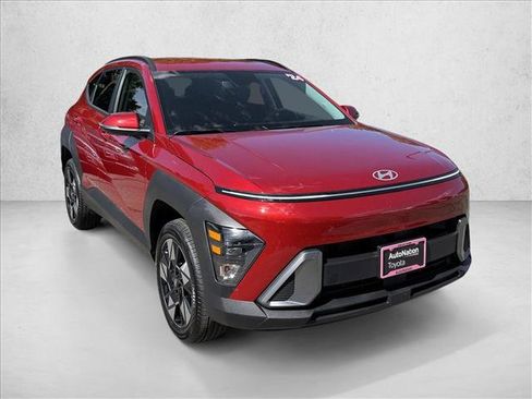 Used 2024 Hyundai Kona SEL image 3