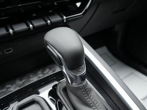 New 2026 Chevrolet Colorado LT image 18