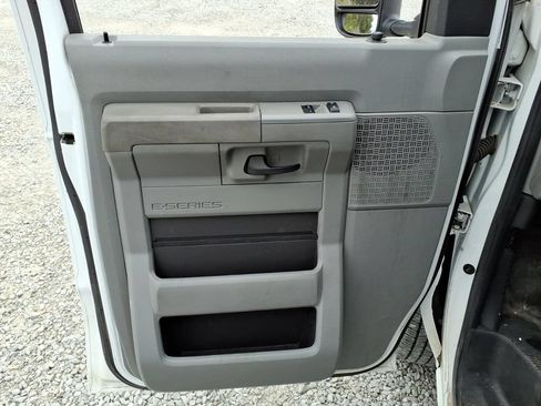 Used 2024 Ford E-350 and Econoline 350 Super Duty w/ Power Windows & Locks Group RWD image 20