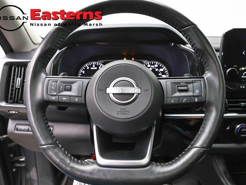 Used 2024 Nissan Pathfinder SL AWD/4WD image 72