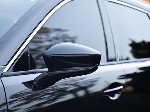 Used 2024 MAZDA CX-90 Plug-In Hybrid w/ Premium Plus image 13