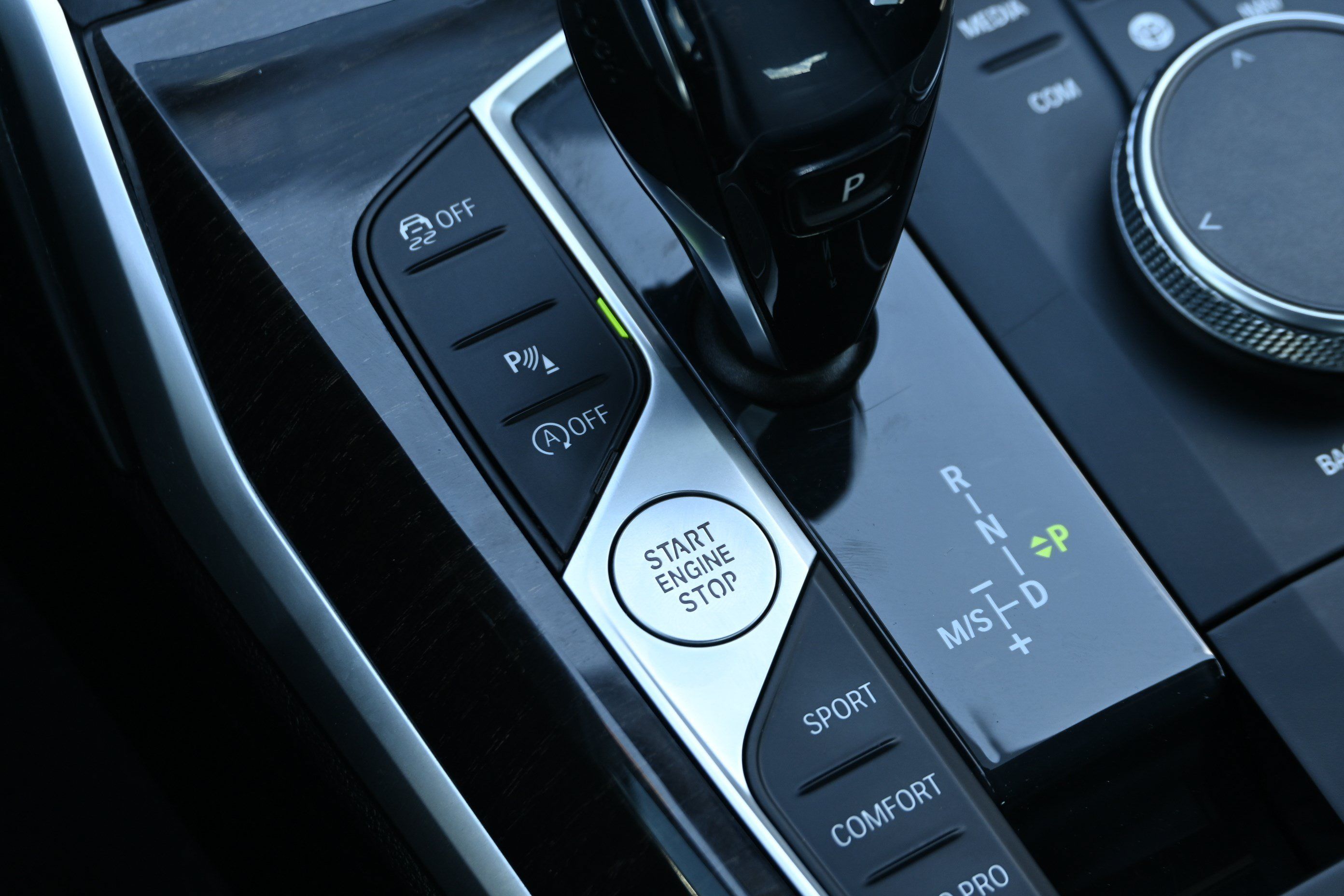Used 2021 BMW 430i Coupe w/ Premium Package RWD image 19